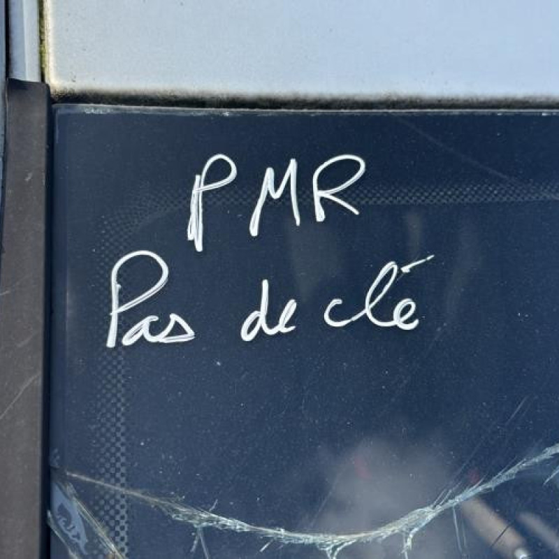 Feu arriere principal droit (feux) VOLKSWAGEN PASSAT 4 Photo n°18