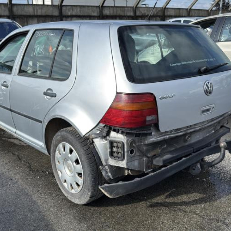 Levier de vitesses VOLKSWAGEN GOLF 4 Photo n°4