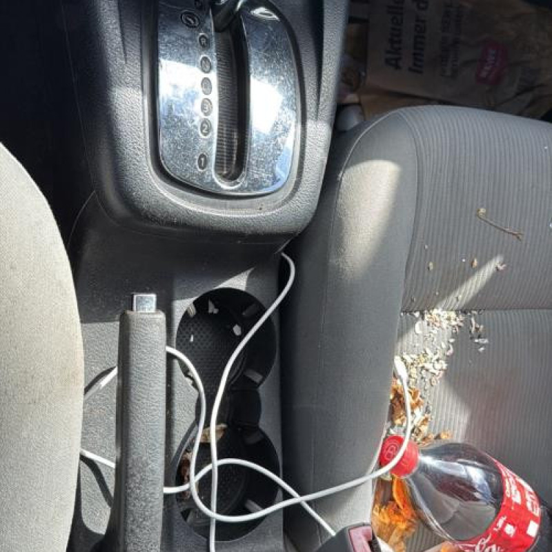 Reservoir essence VOLKSWAGEN PASSAT 4 Photo n°12