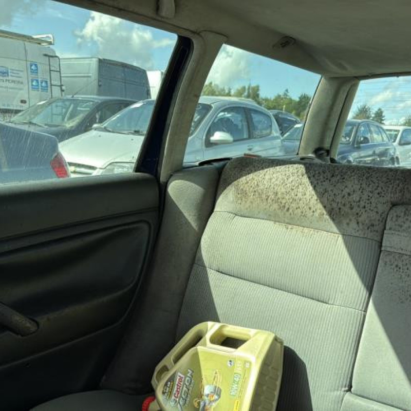 Reservoir essence VOLKSWAGEN PASSAT 4 Photo n°14