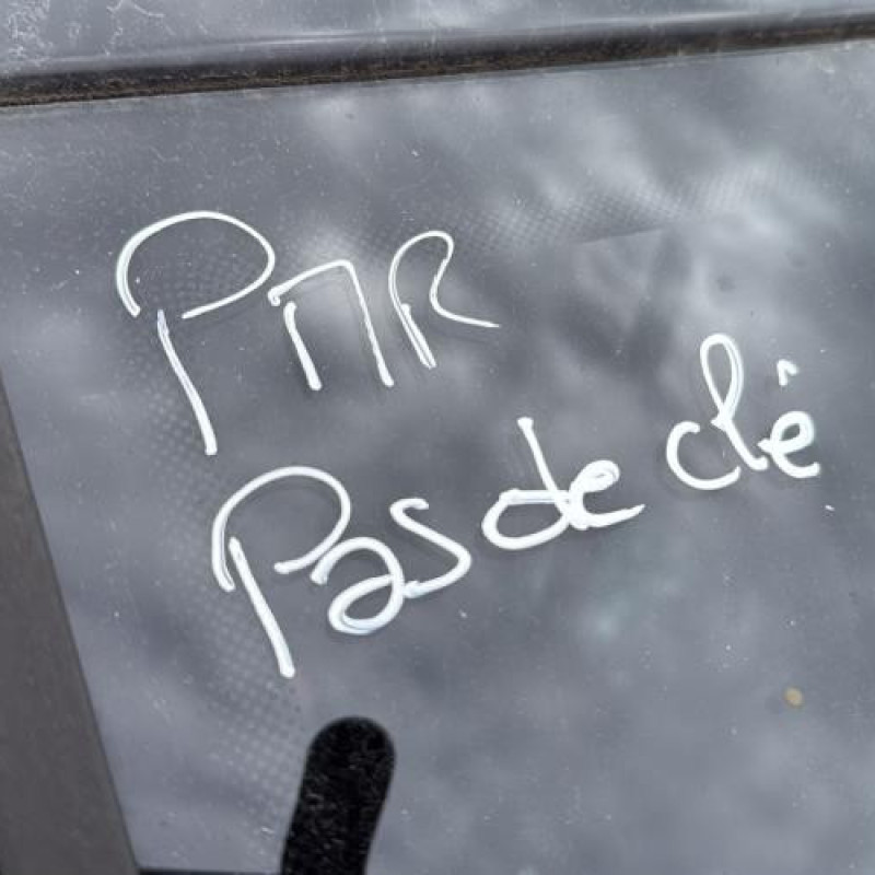 Leve vitre electrique arriere droit VOLKSWAGEN PASSAT 4 Photo n°14