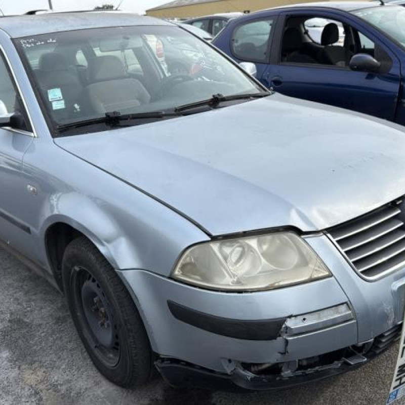 Reservoir essence VOLKSWAGEN PASSAT 4 Photo n°2