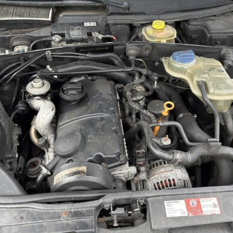 Etrier arriere droit (freinage) AUDI A4 1 Photo n°9