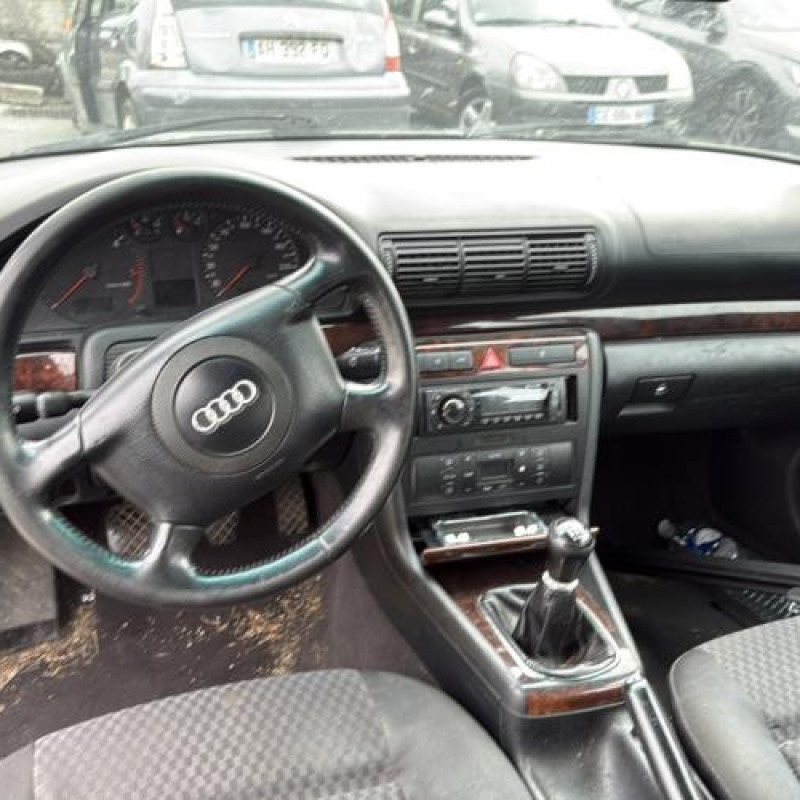 Etrier arriere droit (freinage) AUDI A4 1 Photo n°14