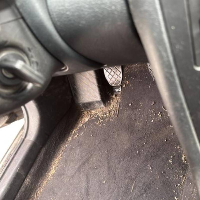 Etrier arriere gauche (freinage) AUDI A4 1 Photo n°18