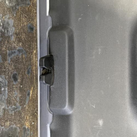 Malle/Hayon arriere VOLKSWAGEN POLO 4 Photo n°1