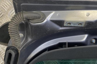 Malle/Hayon arriere VOLKSWAGEN POLO 4