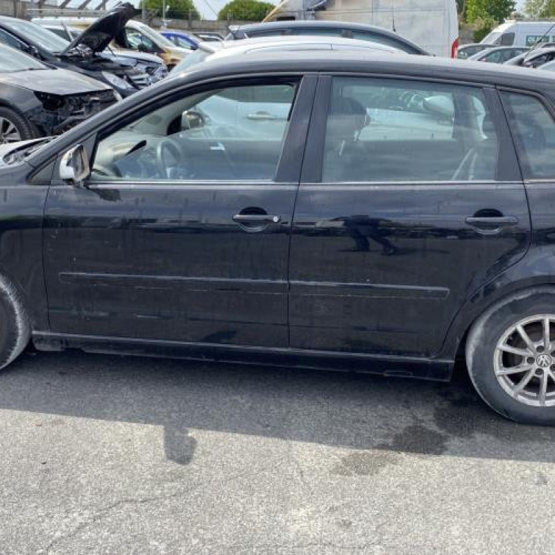 Custode arriere droit VOLKSWAGEN POLO 4 Photo n°8
