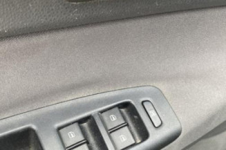 Custode arriere droit VOLKSWAGEN POLO 4