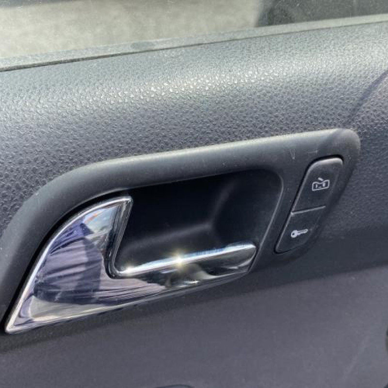 Custode arriere droit VOLKSWAGEN POLO 4 Photo n°13