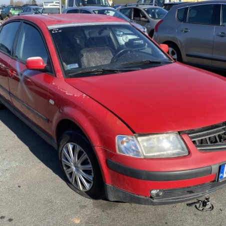 Reservoir essence VOLKSWAGEN PASSAT 4