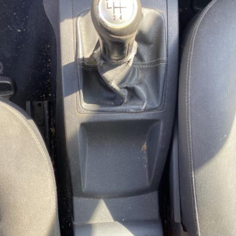 Custode arriere droit VOLKSWAGEN POLO 4 Photo n°18