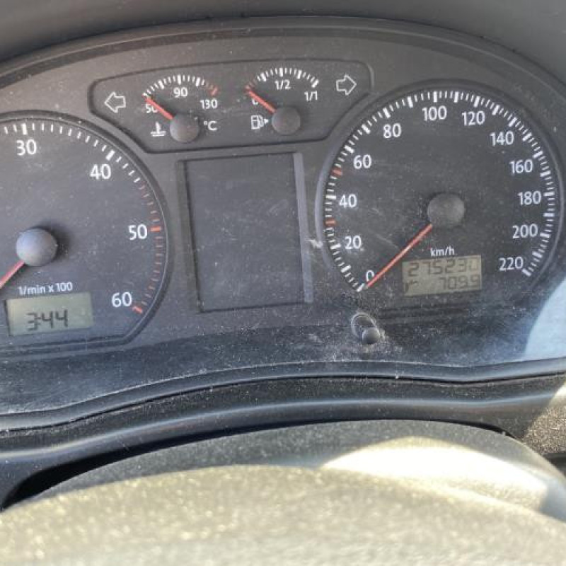 Custode arriere droit VOLKSWAGEN POLO 4 Photo n°19