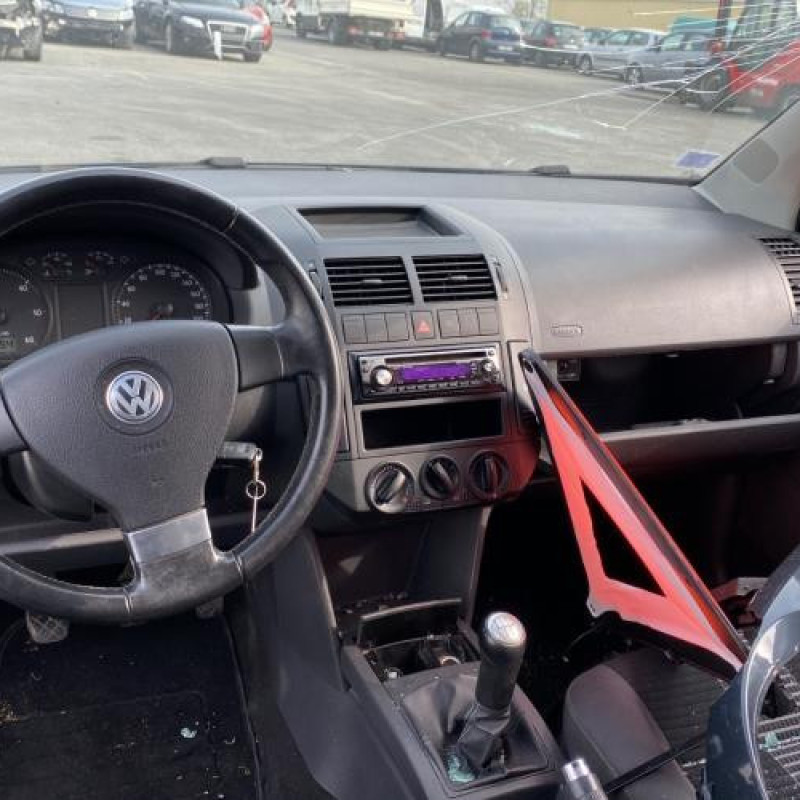 Custode arriere gauche VOLKSWAGEN POLO 4 Photo n°16