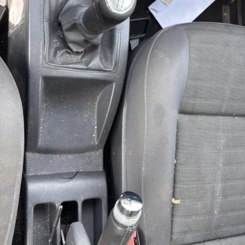 Custode arriere gauche VOLKSWAGEN POLO 4 Photo n°17