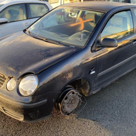 Vitre avant droit VOLKSWAGEN POLO 4 Photo n°1