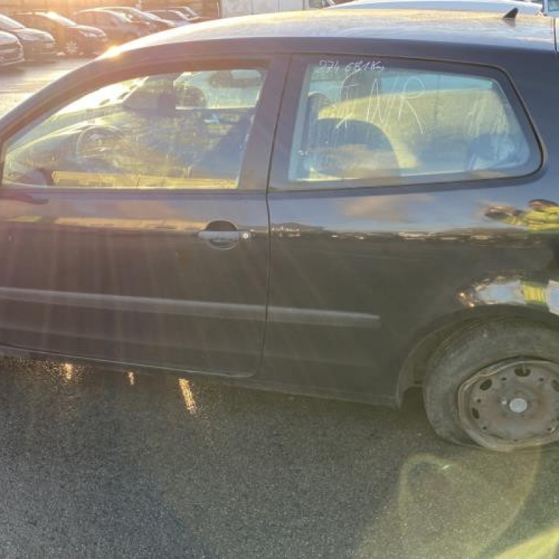 Vitre avant droit VOLKSWAGEN POLO 4 Photo n°6