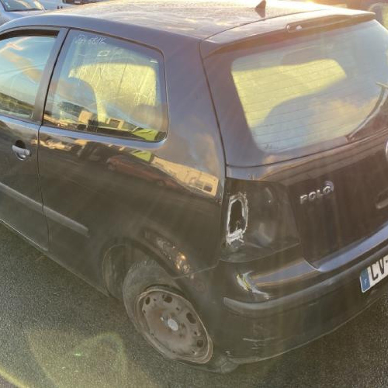 Leve vitre electrique avant droit VOLKSWAGEN POLO 4 Photo n°4