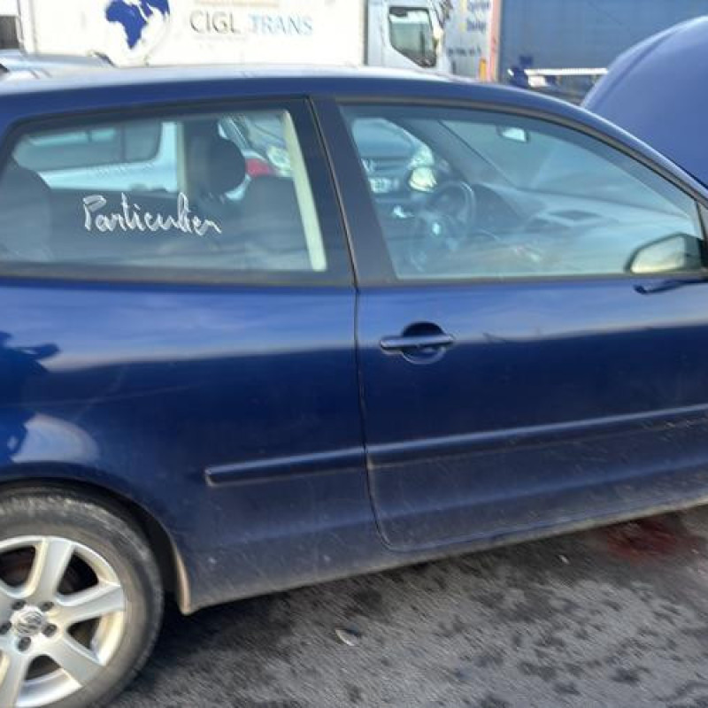 Feu arriere stop central VOLKSWAGEN POLO 4 Photo n°13