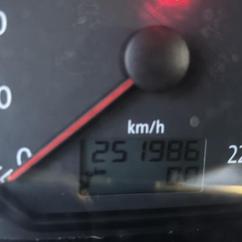 Feu arriere stop central VOLKSWAGEN POLO 4 Photo n°19