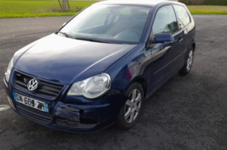 Leve vitre electrique avant droit VOLKSWAGEN POLO 4 Photo n°1