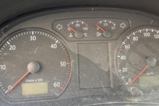 Feu arriere stop central VOLKSWAGEN POLO 4