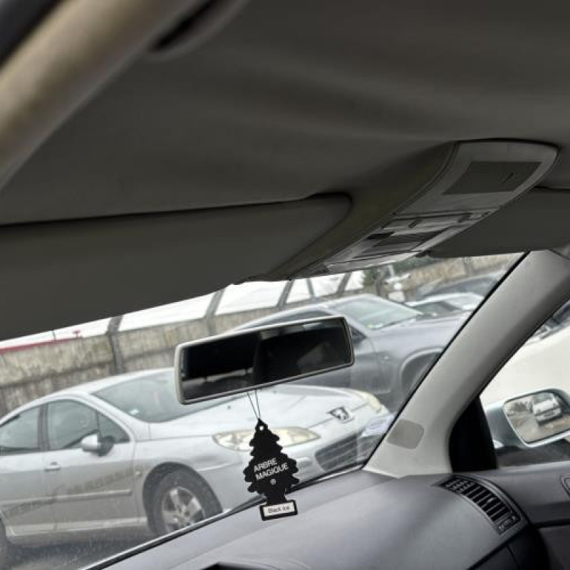 Leve vitre electrique avant droit VOLKSWAGEN POLO 4 Photo n°12