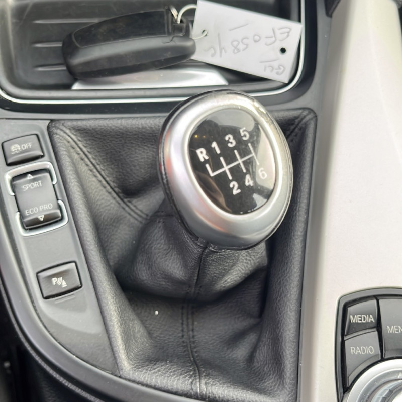 BMW SERIE 3 F30 PHASE 1 318d 2.0D - 16V TURBO Photo n°9