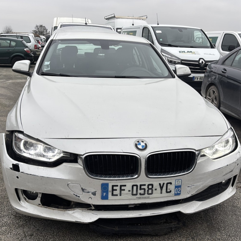 BMW SERIE 3 F30 PHASE 1 318d 2.0D - 16V TURBO Photo n°15