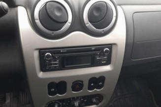 DACIA SANDERO 1 1.5 DCI - 8V TURBO