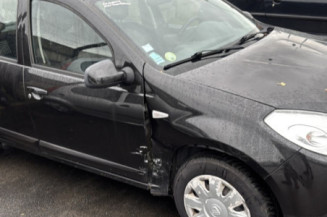DACIA SANDERO 1 1.5 DCI - 8V TURBO
