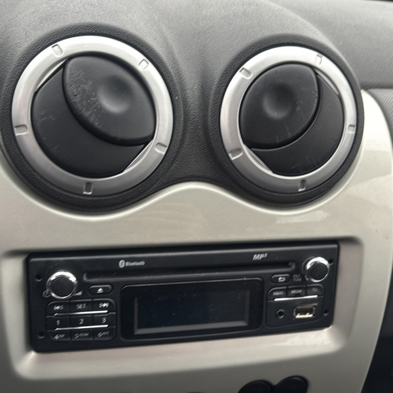 DACIA SANDERO 1 1.5 DCI - 8V TURBO Photo n°18