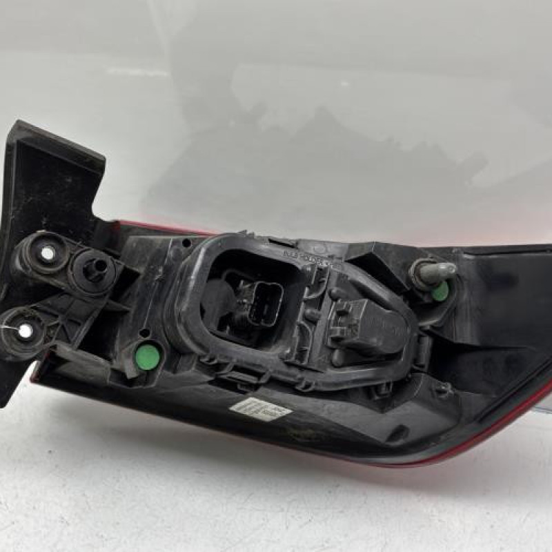 Feu arriere principal gauche (feux) RENAULT CLIO 4 Photo n°4