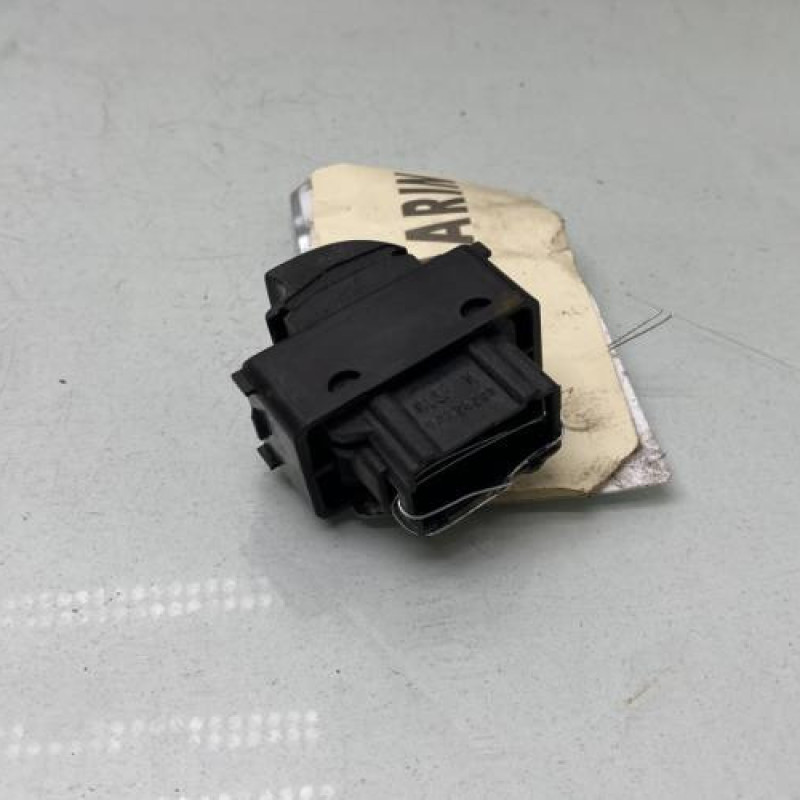 Interrupteur de leve vitre avant gauche CITROEN BERLINGO 2 Photo n°2