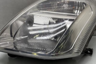 Optique avant principal gauche (feux)(phare) CITROEN C2 Photo n°1