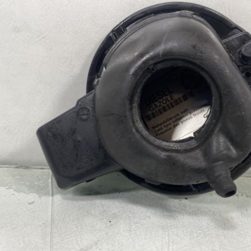 Trappe d'essence VOLKSWAGEN GOLF 6 Photo n°2