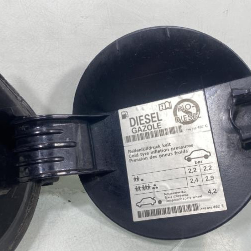 Trappe d'essence VOLKSWAGEN GOLF 6 Photo n°3