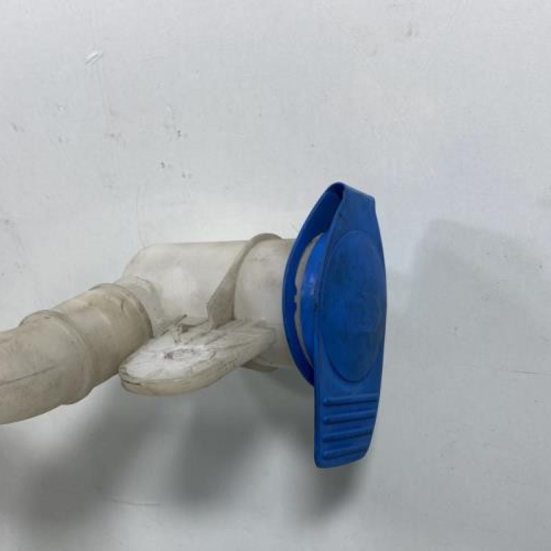 Vase de lave glace VOLKSWAGEN GOLF 6 Photo n°3