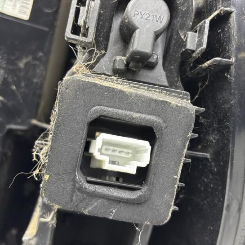 Feu arriere principal gauche (feux) RENAULT SCENIC 3 Photo n°6