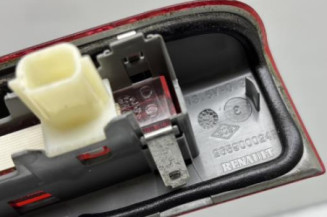 Feu arriere stop central RENAULT SCENIC 3