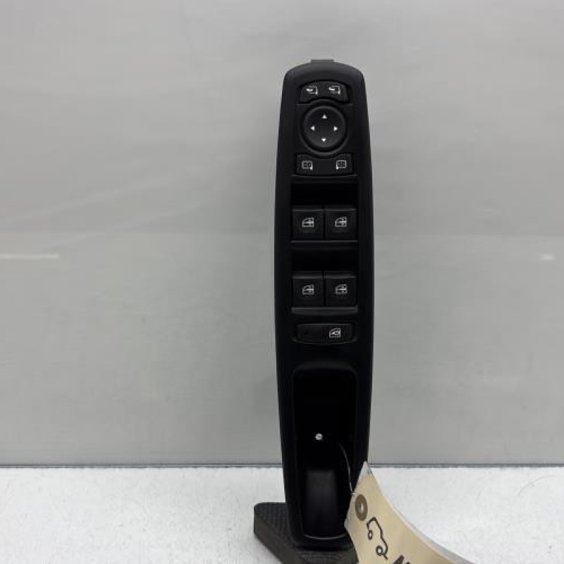 Interrupteur de leve vitre avant gauche RENAULT SCENIC 3 Photo n°1