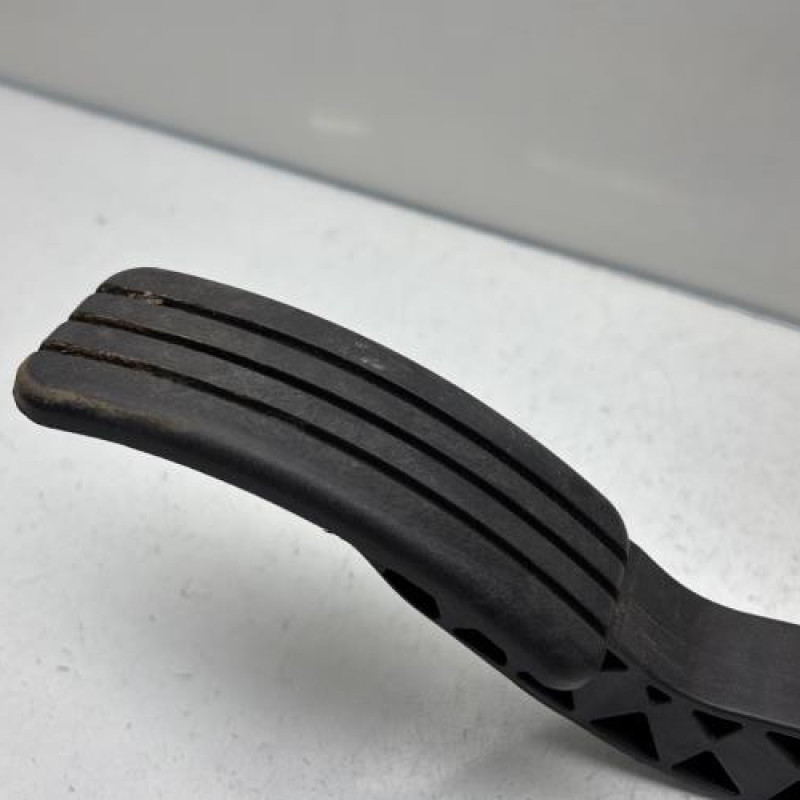 Pedale d'accelerateur RENAULT SCENIC 3 Photo n°2