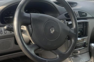 Serrure avant droit RENAULT LAGUNA 2