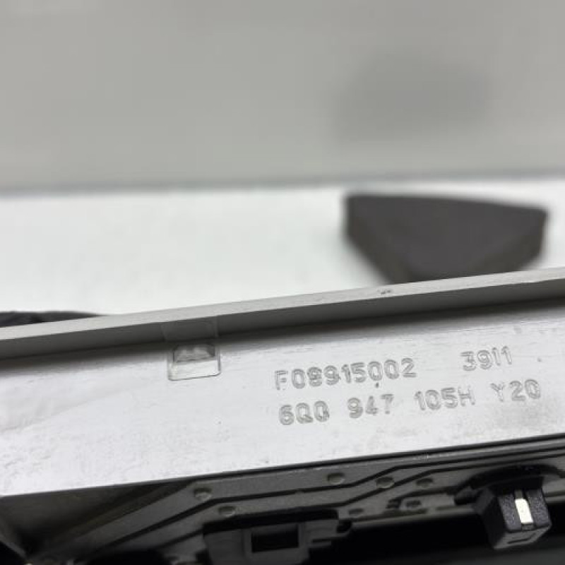 Eclairage de plafonnier VOLKSWAGEN POLO 5 Photo n°5