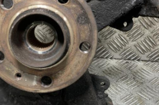 Pivot de moyeu avant droit VOLKSWAGEN POLO 5