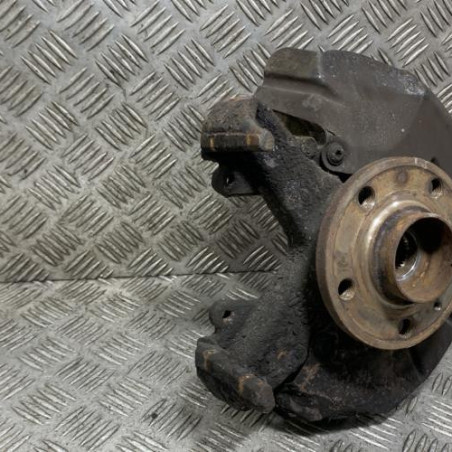 Pivot de moyeu avant gauche VOLKSWAGEN POLO 5