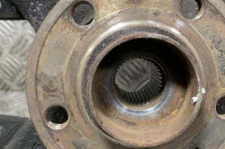 Pivot de moyeu avant gauche VOLKSWAGEN POLO 5