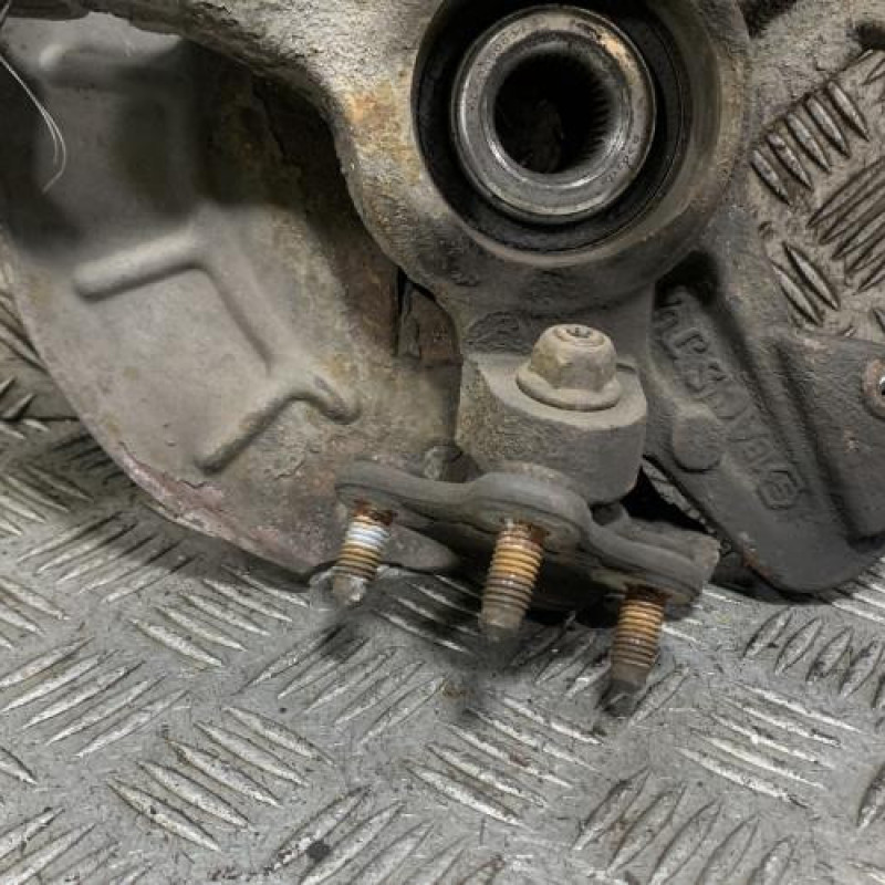 Pivot de moyeu avant gauche VOLKSWAGEN POLO 5 Photo n°5