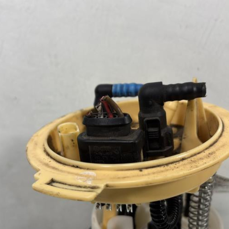 Pompe à carburant VOLKSWAGEN GOLF 7 Photo n°3