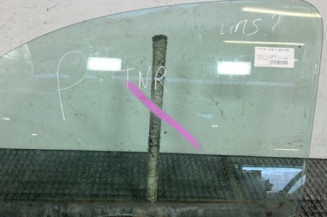 Vitre avant gauche RENAULT KANGOO 2 Photo n°1